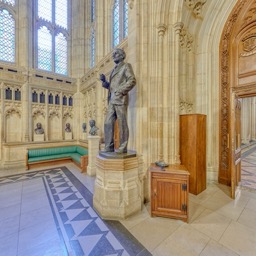 Members' Lobby 1